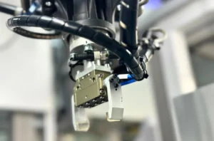 Assembly Station
for OLED Modules