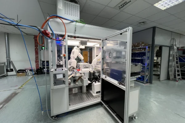 Assembly Station
for OLED Modules